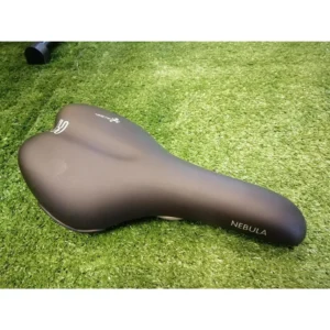 03d6c89dd1b21c30a8ee69f6ff46f128.webp Selle Royal Nebula Gel Saddle